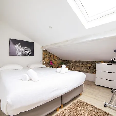 Guestready - Luminous Apartment With Private Balcony In Downtown Cannes *